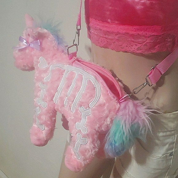 NWT, FACTORY SEALED Meena Cuties 🦄 Plush Zip Crossbody Purse - Picture 6 of 8